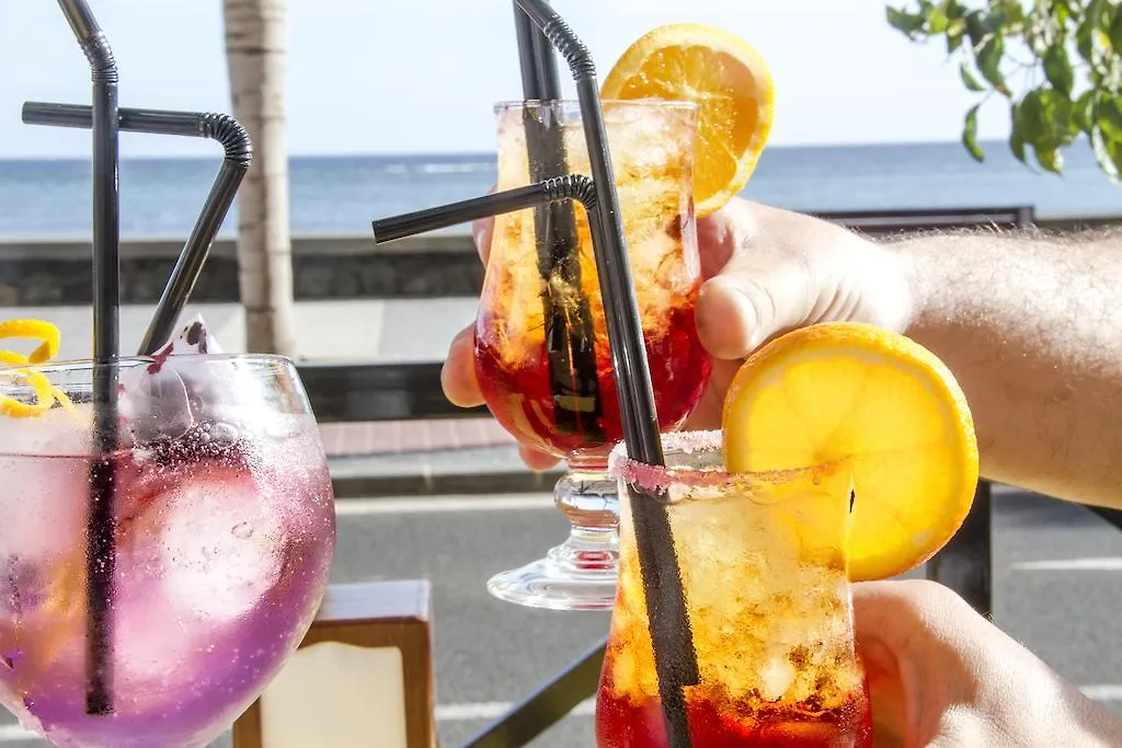 Checkin Diamar Hotel Arrecife  3*, Arrecife (Lanzarote) Spanje